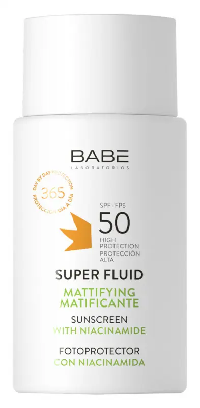 BABÉ Super Fluid mattító fényvédő arckrém SPF50 (50 ml) BABÉ Super Fluid mattító fényvédő arckrém SPF50 (50 ml)